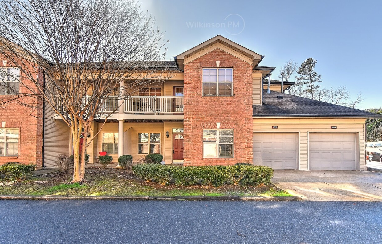 Primary Photo - Discover Modern Comfort: 2BR, 2BA Condo in...