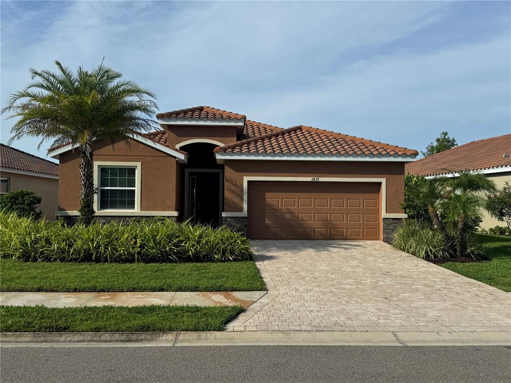 Foto principal - 2839 Esmeralda Dr