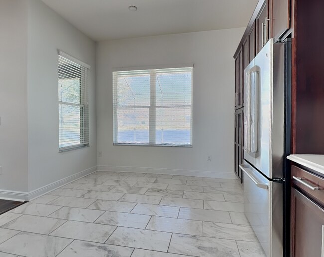 Foto del edificio - 2684 Tarragona Wy