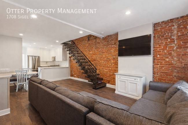 Photo - 1708 Sigel St House