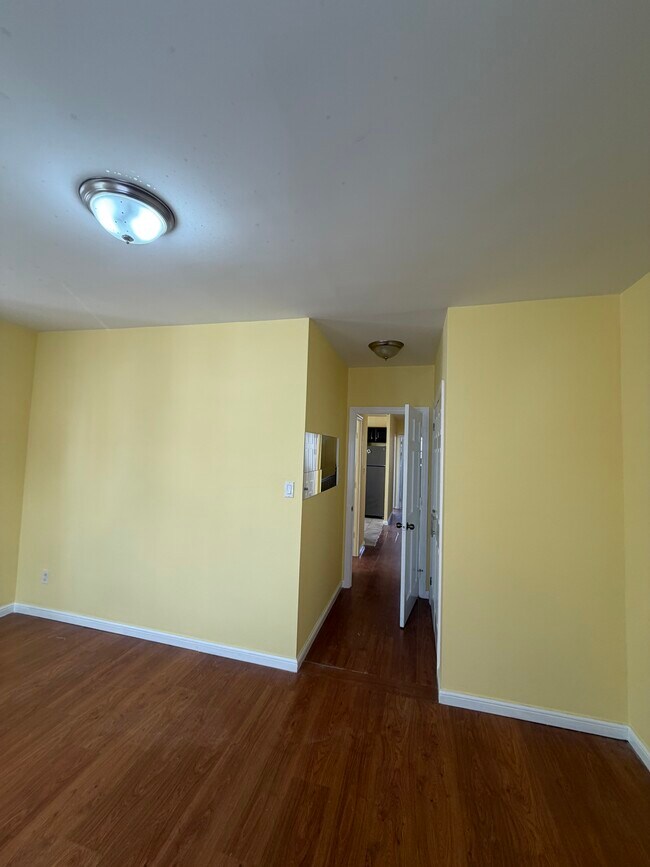 Foto del edificio - 250 Ocean View Ave