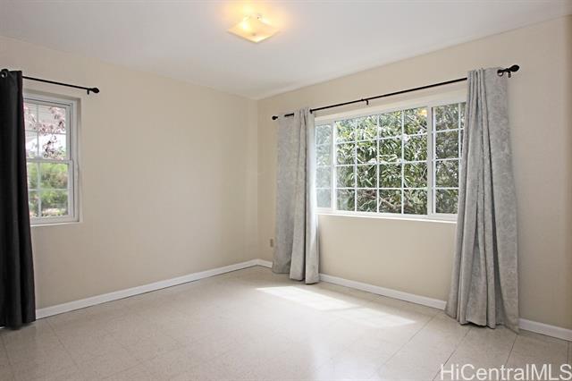 Building Photo - 99-577-577 Aiea Heights Dr