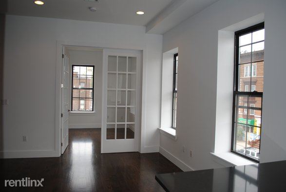 Building Photo - 2303 Avenue D