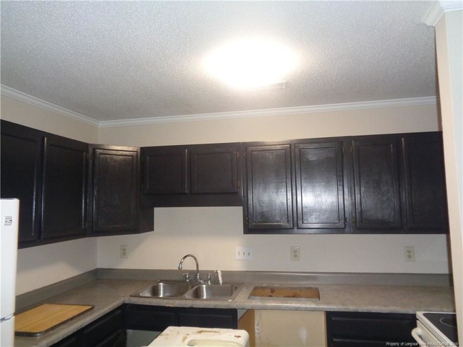 Building Photo - 509 Coronation Dr