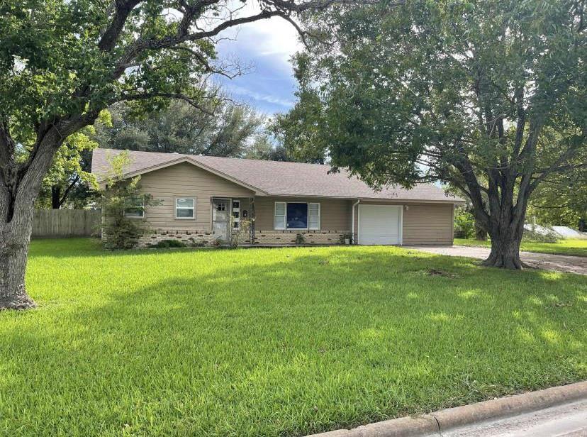 1 14th Ave N, Texas City, TX 77590 House for Rent in Texas City, TX