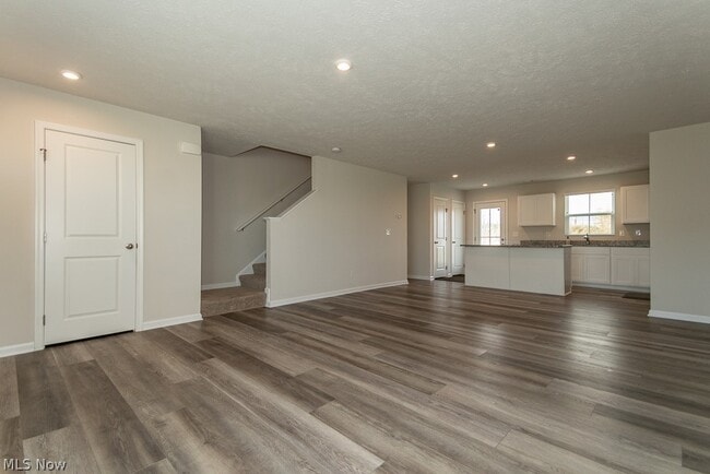 Building Photo - 578 Cherrywood Ln