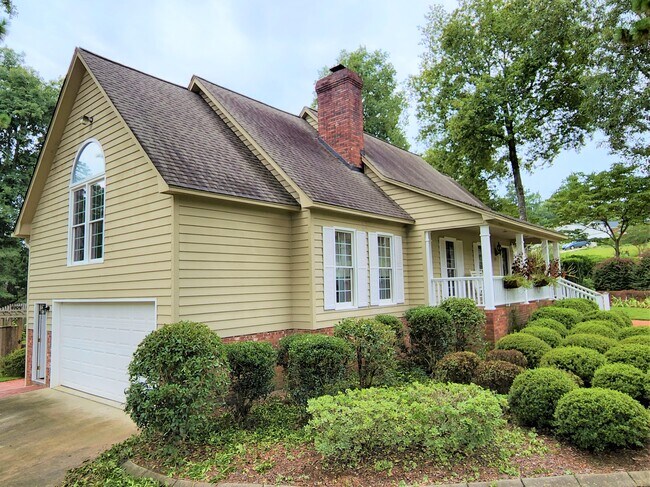 Building Photo - 341 Longleaf Ct