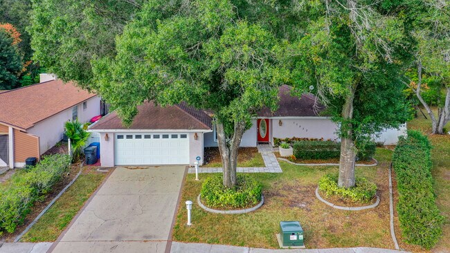 Building Photo - 17823 Cranbrook Dr