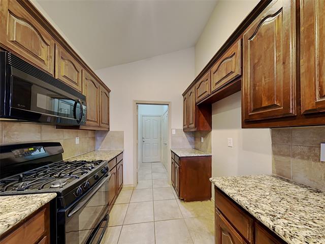 Building Photo - 5401 Grayson Ridge Dr