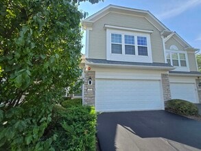 Building Photo - 337 Devoe Dr