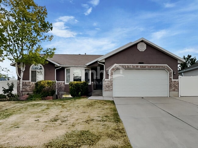 Building Photo - 5233 W Elk Horn Peak Dr