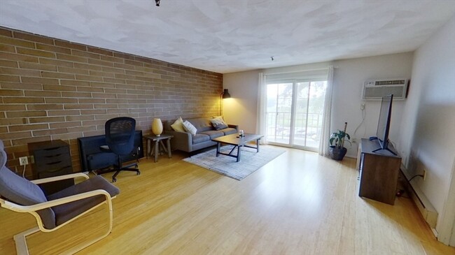 Building Photo - 115 W Squantum St