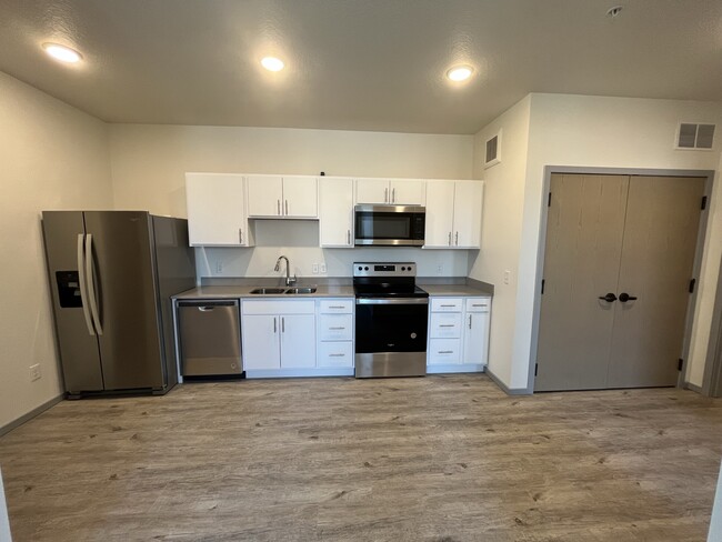 1 bedroom style kitchen - RoK Lofts