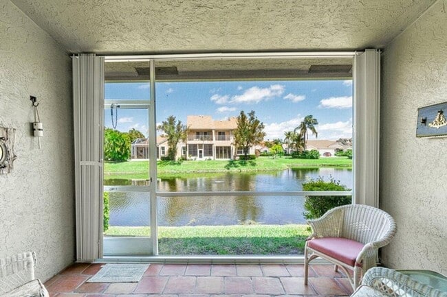 Building Photo - 55 N Lakeshore Dr