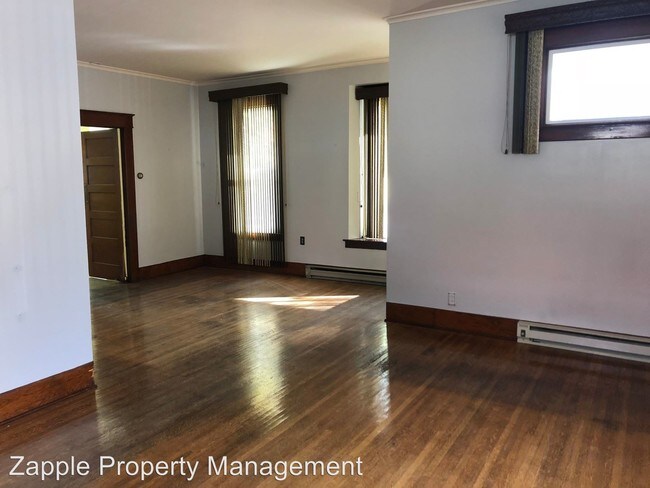 Building Photo - 2 br, 1 bath House - 2 Market