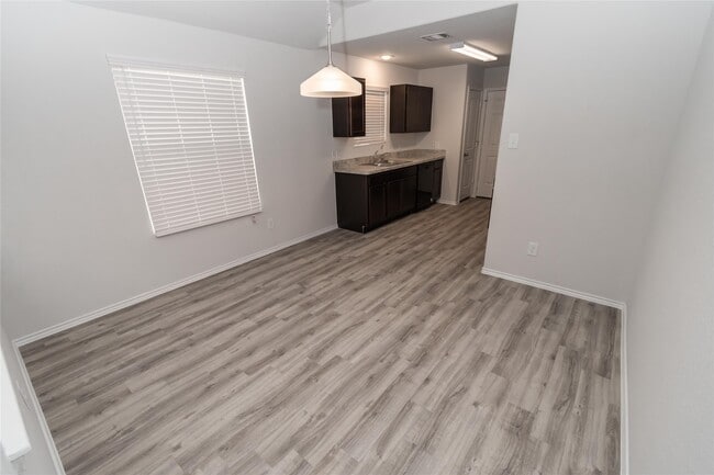 Foto del edificio - 3322 Atascocita Elm Dr