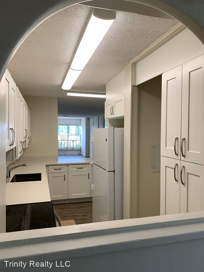 Building Photo - 2 br, 2 bath House - 410 Magellan Ave 1002