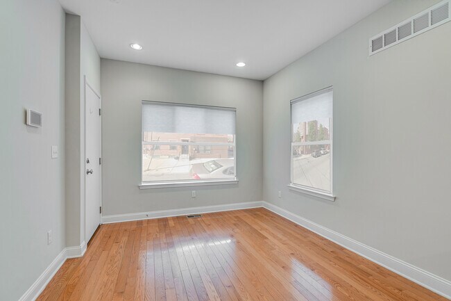 Foto del edificio - 917 S 18th St