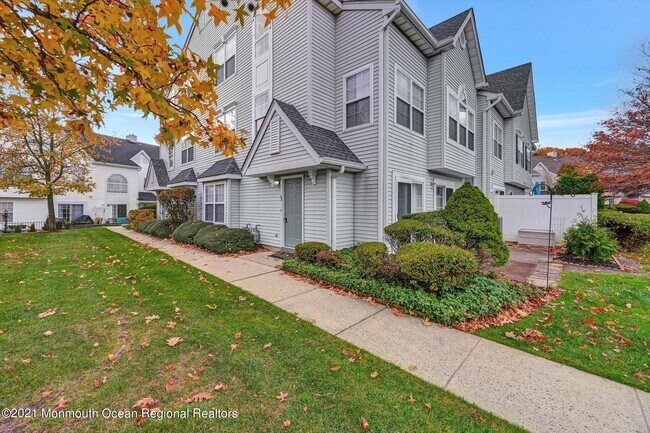 Foto del edificio - 64 Phoenix Ct