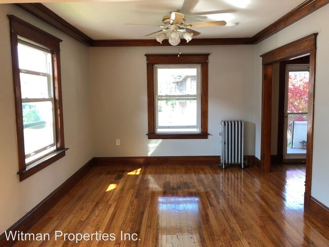 Foto del edificio - 3 br, 1.5 bath House - 16 Hartford St.