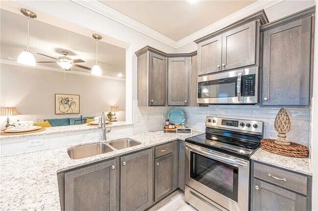 Foto del edificio - New Build for Rent in West Fayetteville