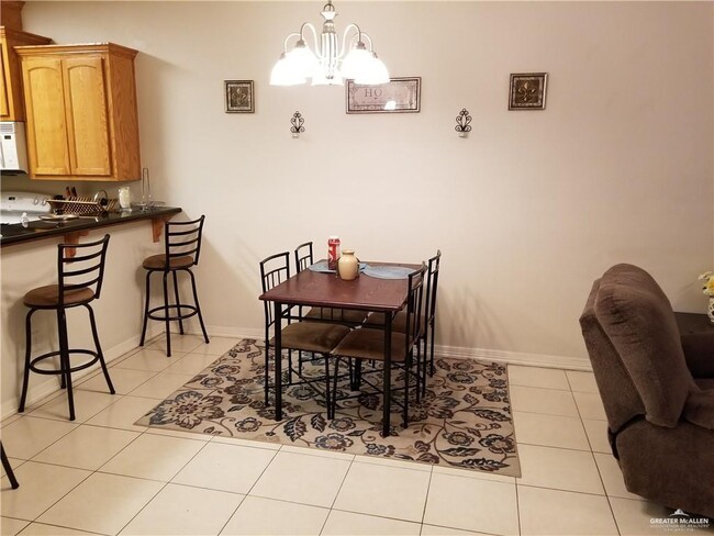 Foto del edificio - 11 Scottland Dr