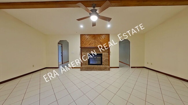 Building Photo - 520 Kumquat Ave