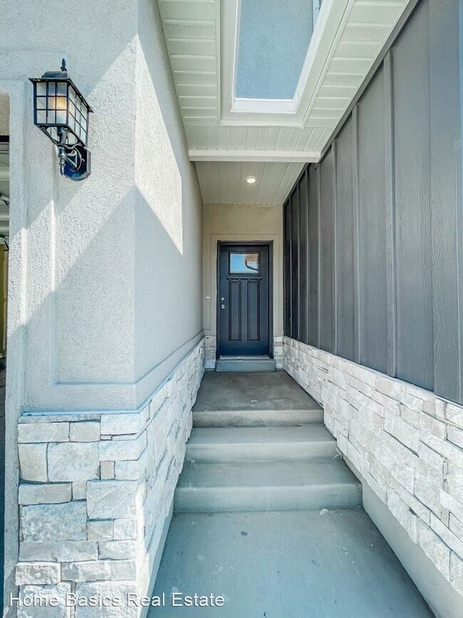 Foto del edificio - 3 br, 2.5 bath House - 887 E 180 S