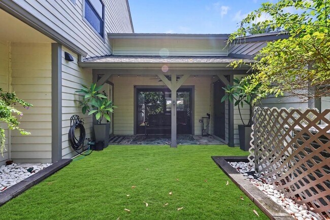 Foto del edificio - 13400 Bedford Mews Ct