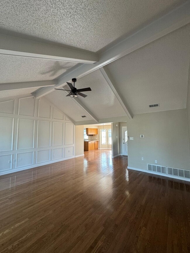 Foto del edificio - 1511 Garrison St