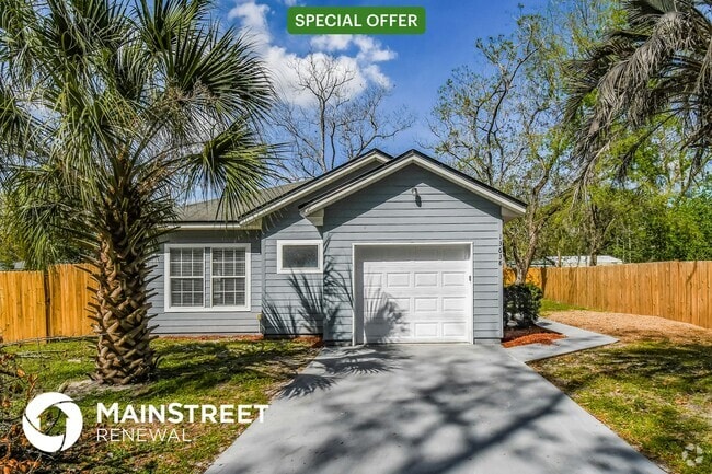 Building Photo - 13638 Majestic Ct