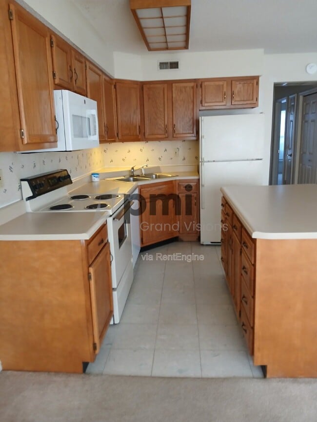 Foto del edificio - 1306 Arthur Ave