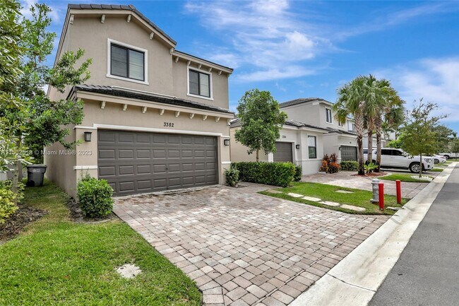 Foto del edificio - 3382 NW 5th St