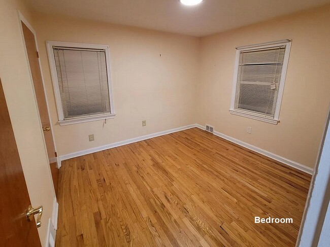 Foto del edificio - 22 Winthrop Ave