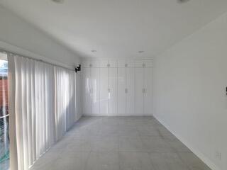 Building Photo - 1351 W Mango St