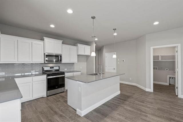 Building Photo - 15529 Balham Pass