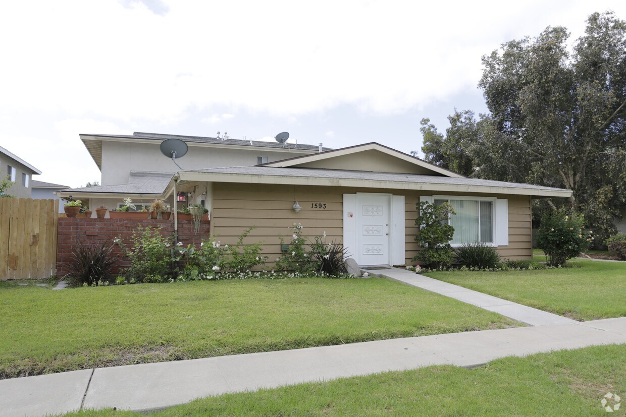 Foto del edificio - 1593 Coriander Dr