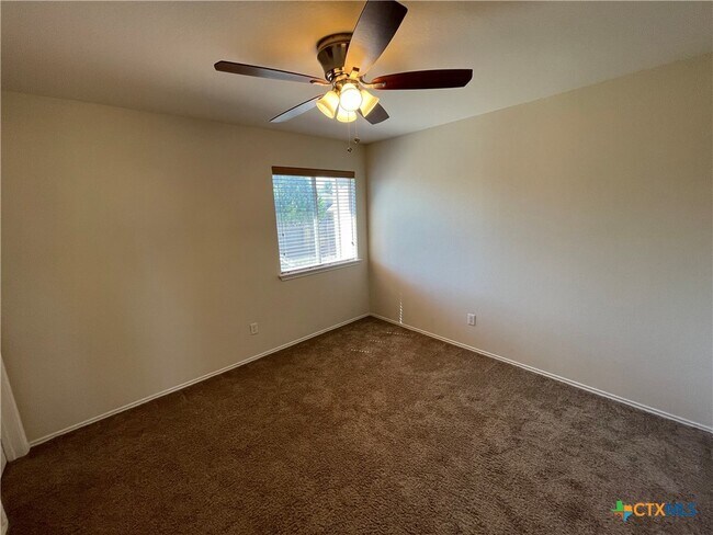 Foto del edificio - 5414 Lions Gate Ln