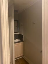 Building Photo - 130 W Carver Dr