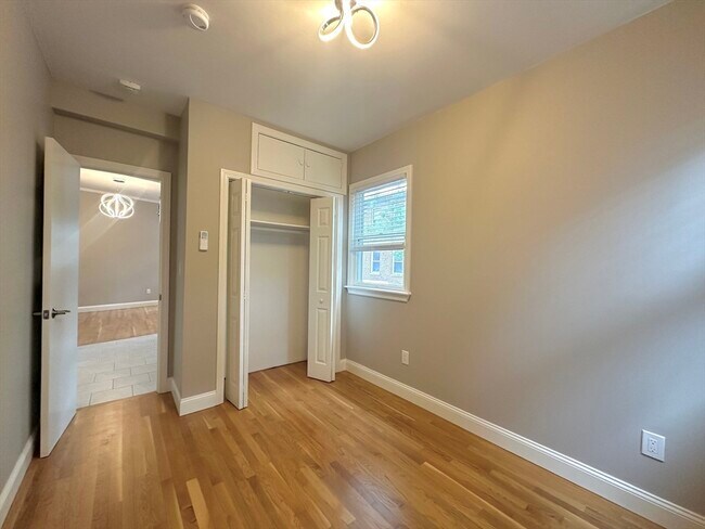 Foto del edificio - 1146 Cambridge St