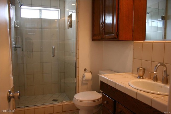 Building Photo - 4 br, 2 bath House - 14868 Walbrook Dr