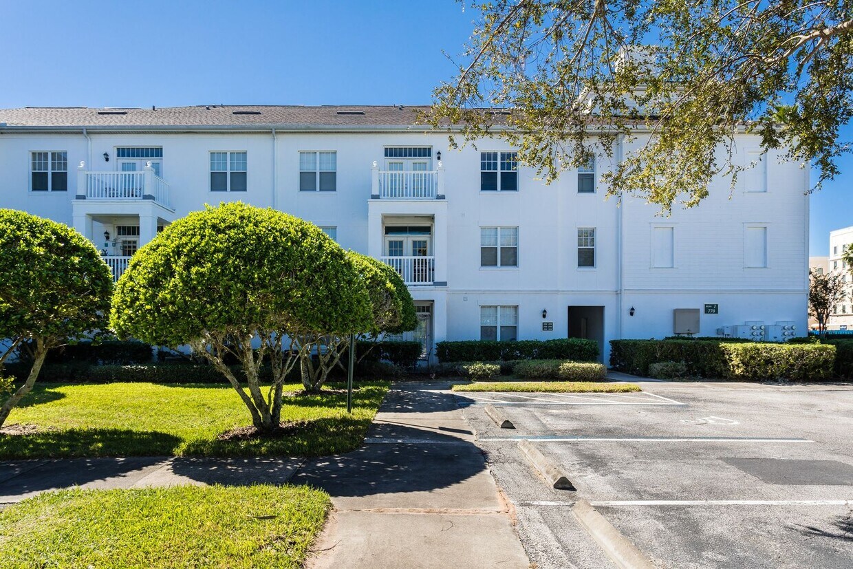Foto principal - 770-307 Siena Palm Drive
