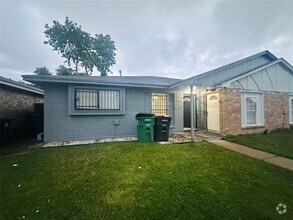 Building Photo - 12808 Dairy Brook Dr