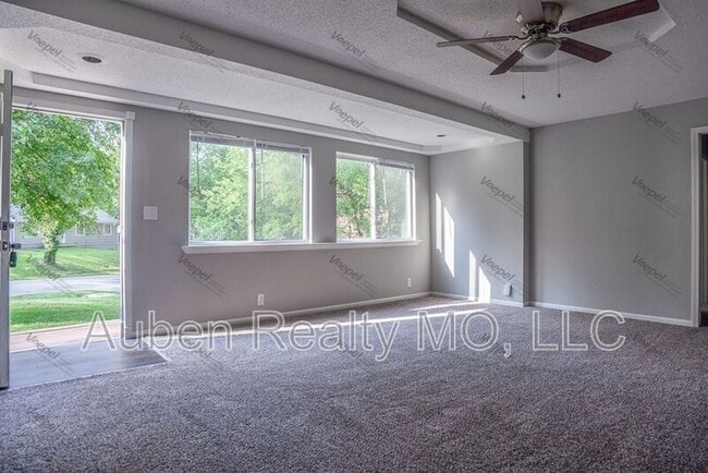 Foto del edificio - 11224 E Sheley Rd