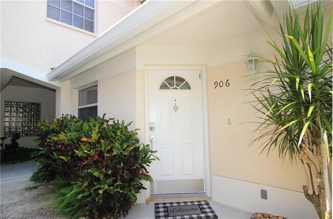 Building Photo - 710 Lalique Cir