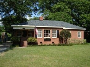 Building Photo - 848 Blandford Ave