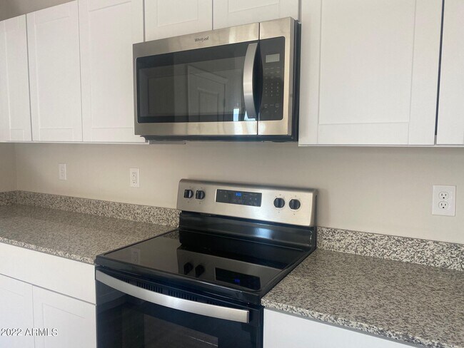 Building Photo - 2091 E Velvet Pl
