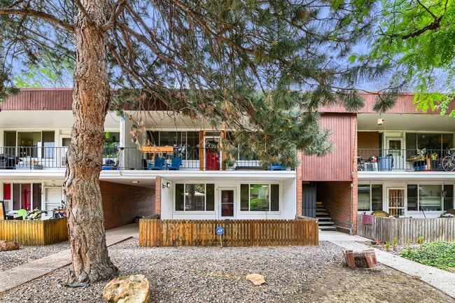 Building Photo - 10115 W 25th Ave