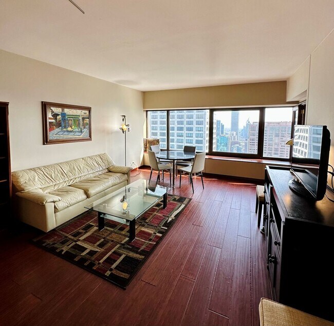 Foto del edificio - 175 E Delaware Pl