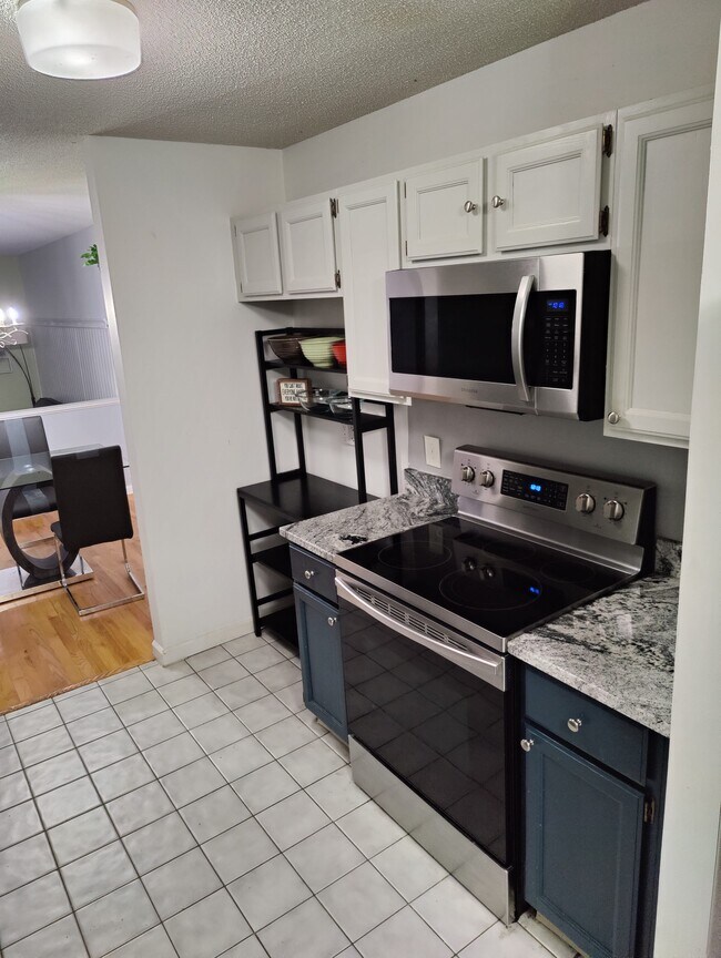 Photo - 9 Riverview Apartment